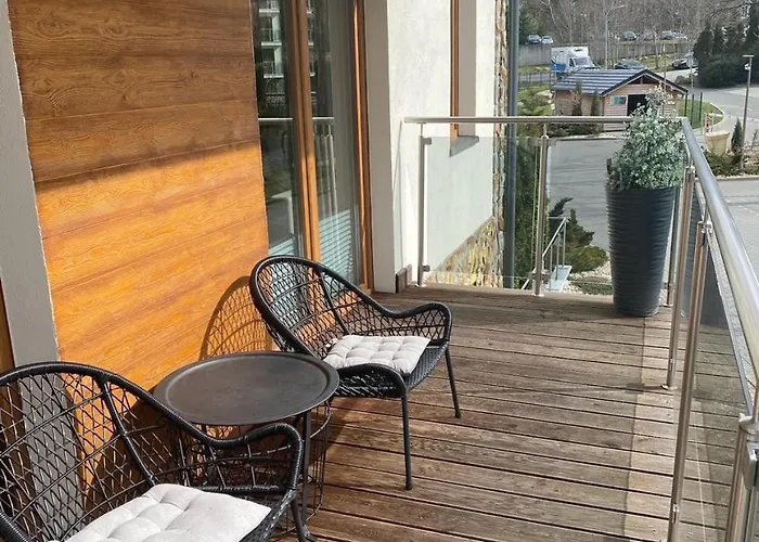 Carpano, Ogrodnicza 7 /